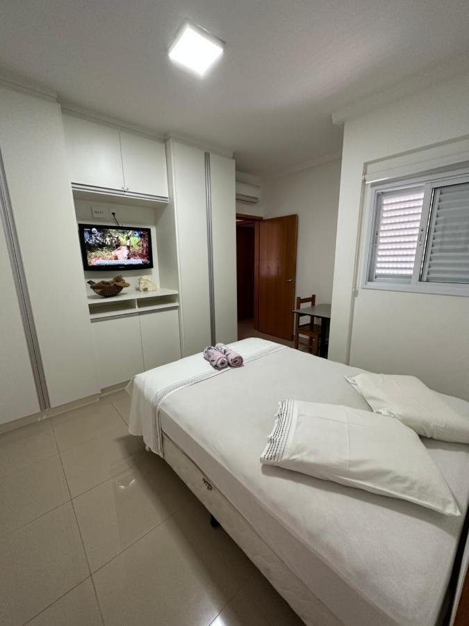 Frodo-Apto Magnifico Com Wifi , 2 Dorm São Carlos Extérieur photo